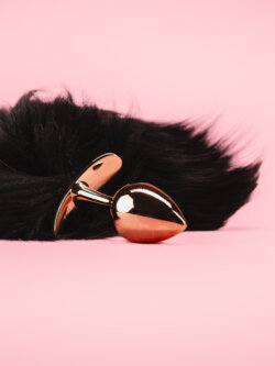 Golden Butt Plug cu Coada Neagra image 2