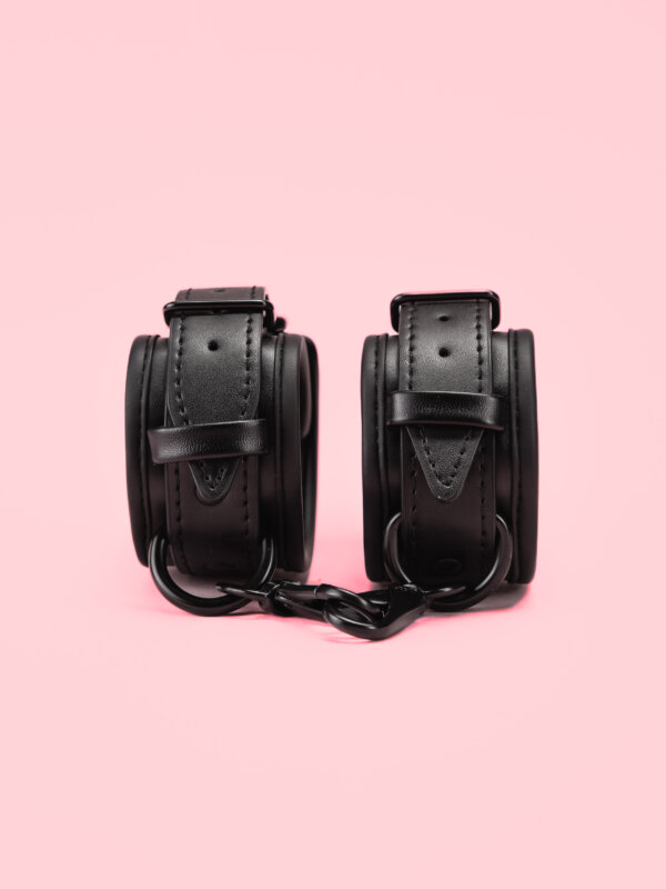 Catuse Sexuale Heavy Duty