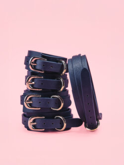 Set Complet BDSM Premium din Piele thumbnail image