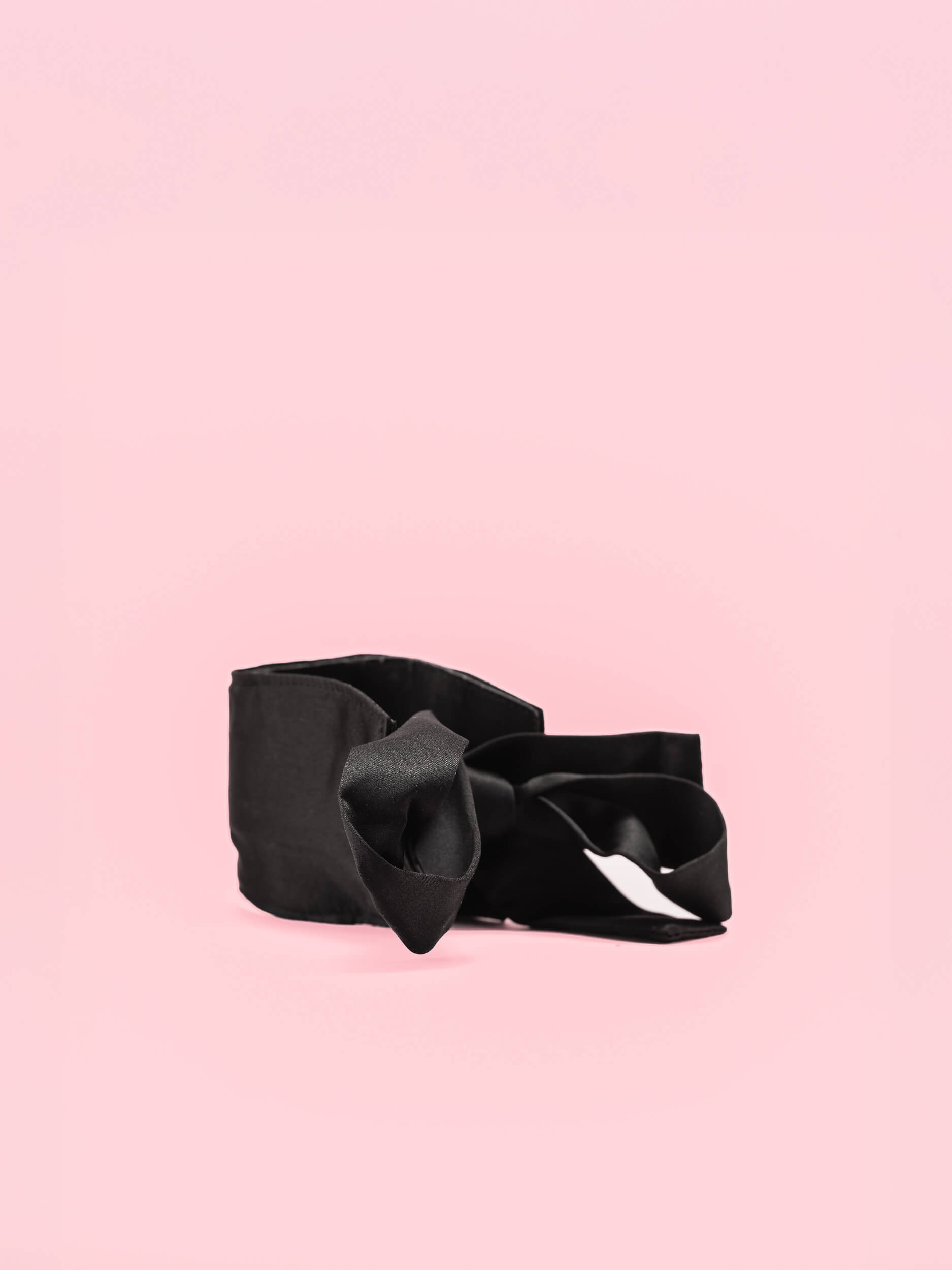 Set Esarfa de Ochi si Legaturi Maini Satin image 1