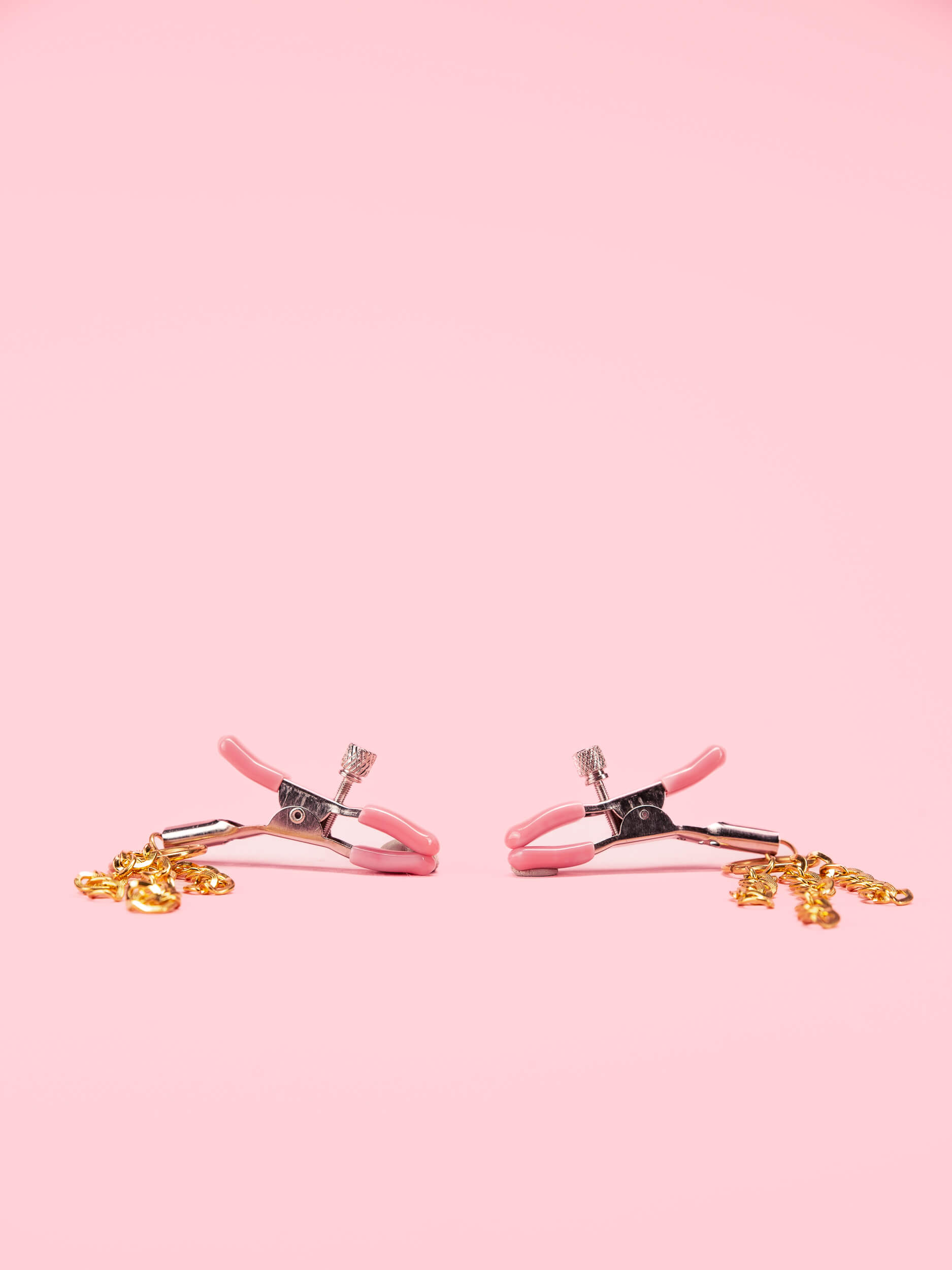 Cleme Sfarcuri Roz cu Lant Auriu image 1