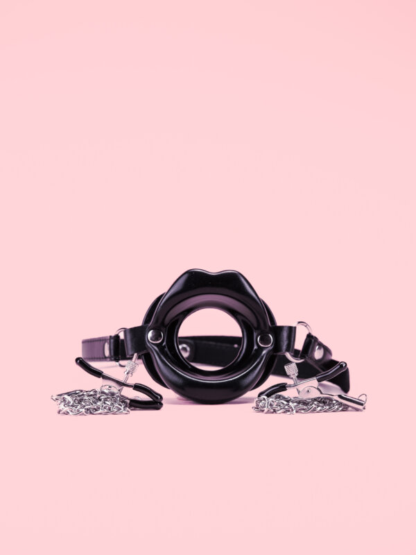 Ring Gag cu Cleme Sfarcuri