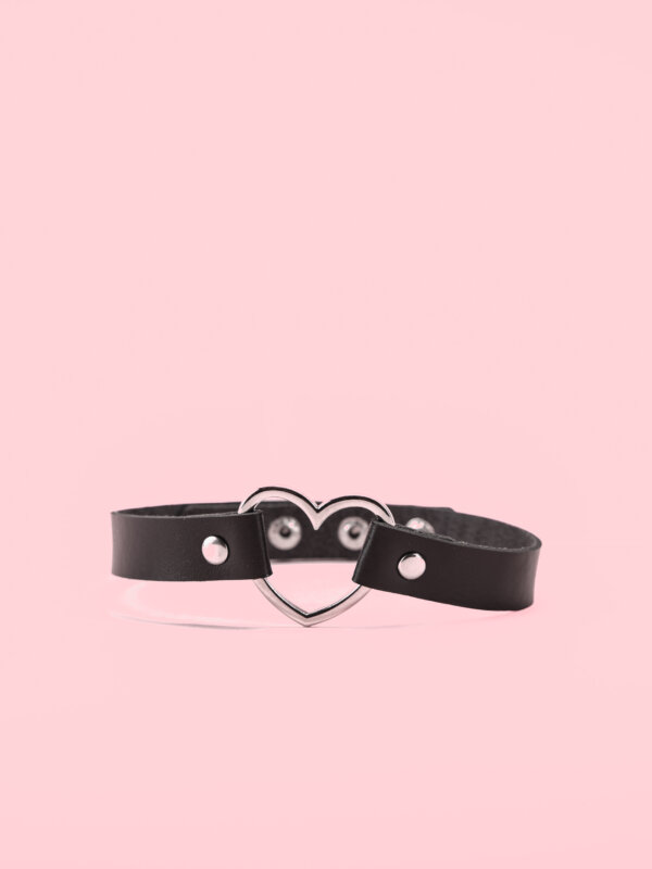 Choker Piele Soft cu Inima