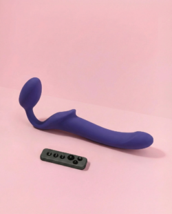 Strap-On Vibrator Flexibil cu Telecomandă image 9