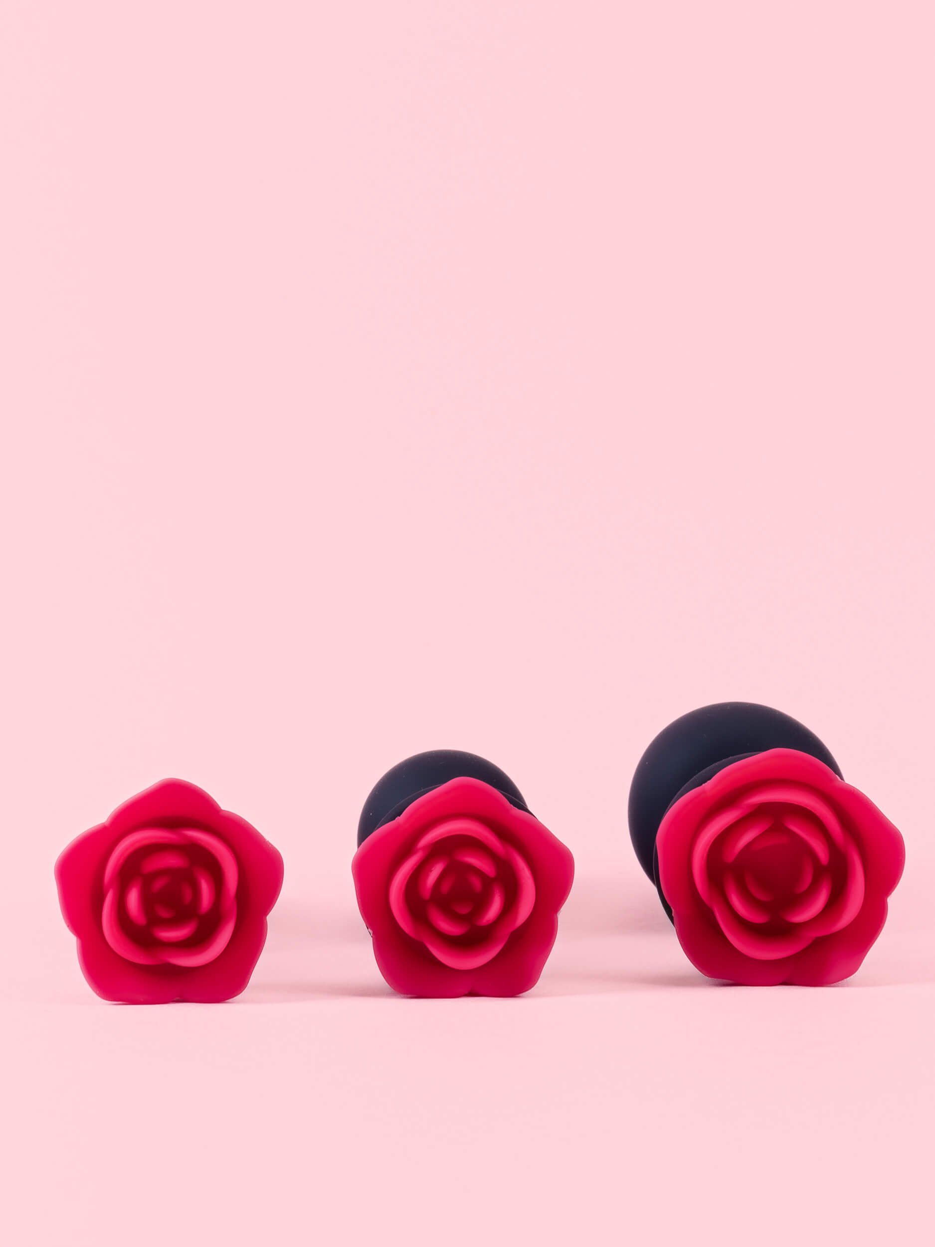 Butt Plug din Silicon Negru cu Trandafir image 7