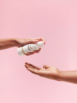 YESforLOV - Gel Lubrifiant de Masaj cu Parfum Senzual 100ml image 1