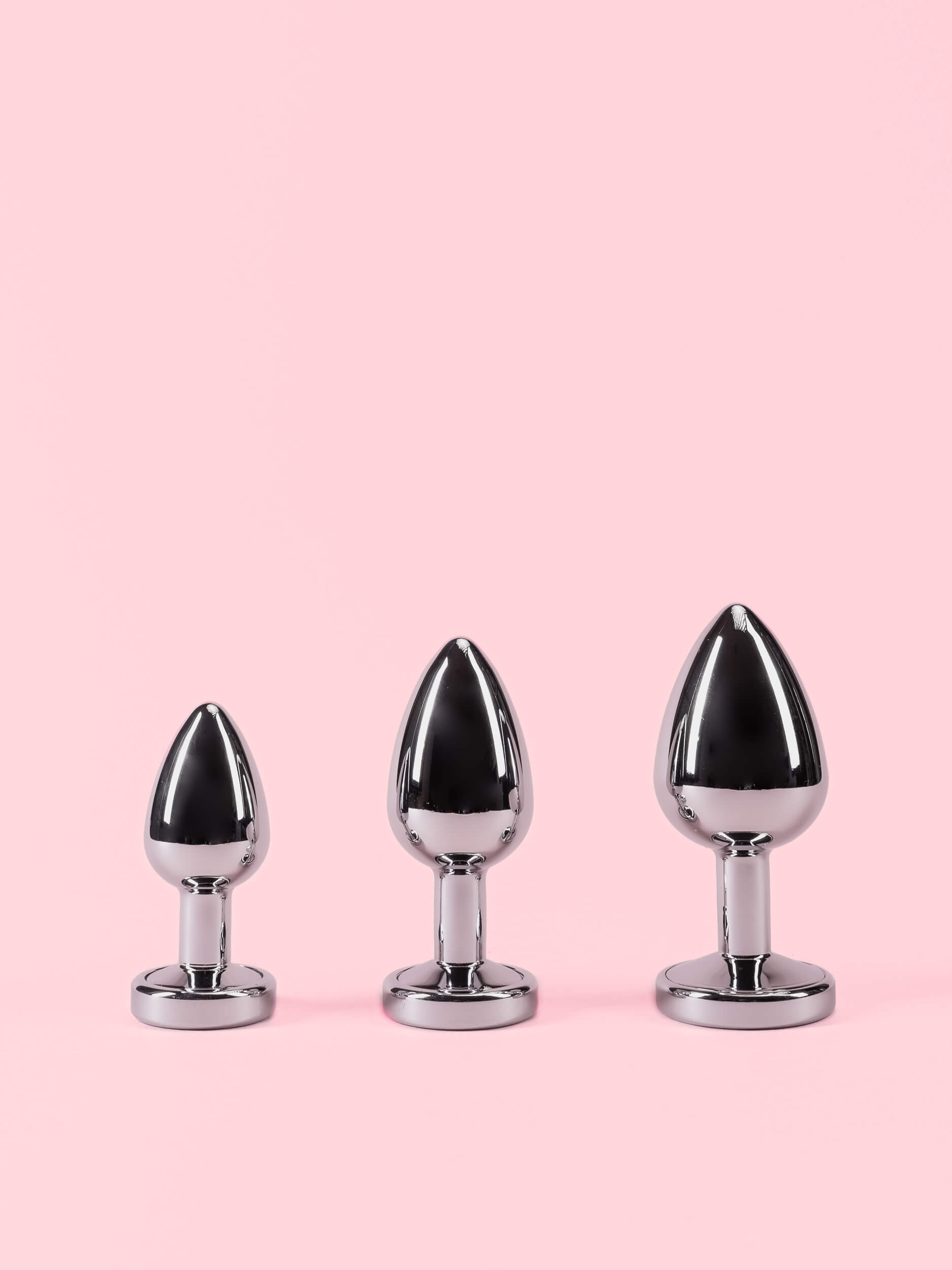 Dop Anal din Metal cu Led 3 Moduri image 1