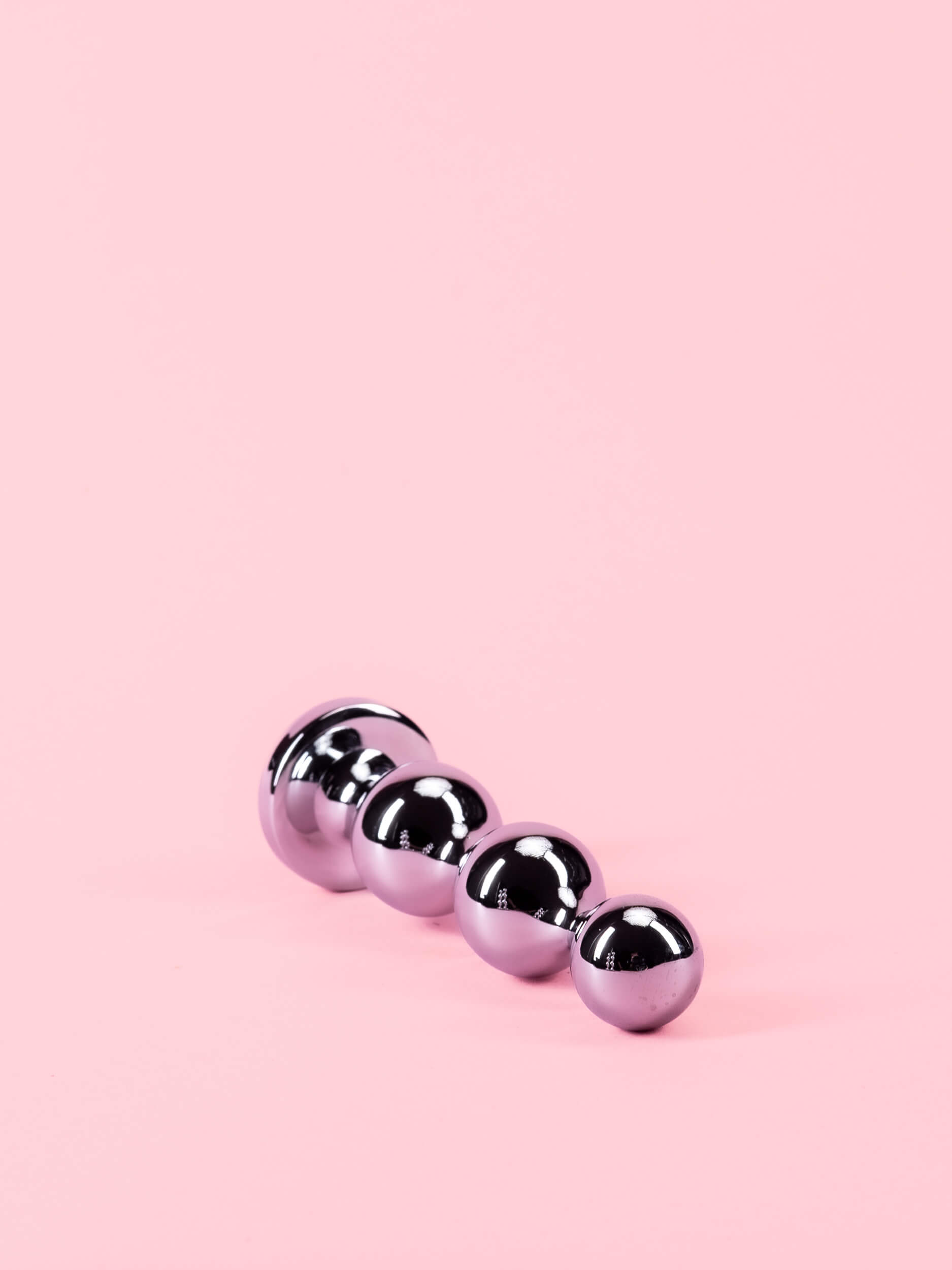 Dop Anal cu Bile din Metal - 3 Mărimi image 4