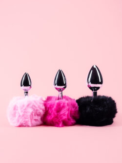 Bunny Butt Plug din Metal cu Pompon Pufos image 5